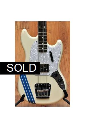 Fender Pawn Shop Mustang Bass OW Fender Pawn Shop Mustang Bass OW